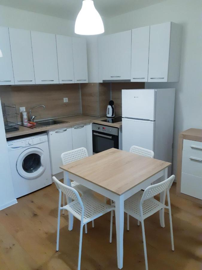 Huge Apartment With A Parking Space In The Same Building Sofia Bagian luar foto